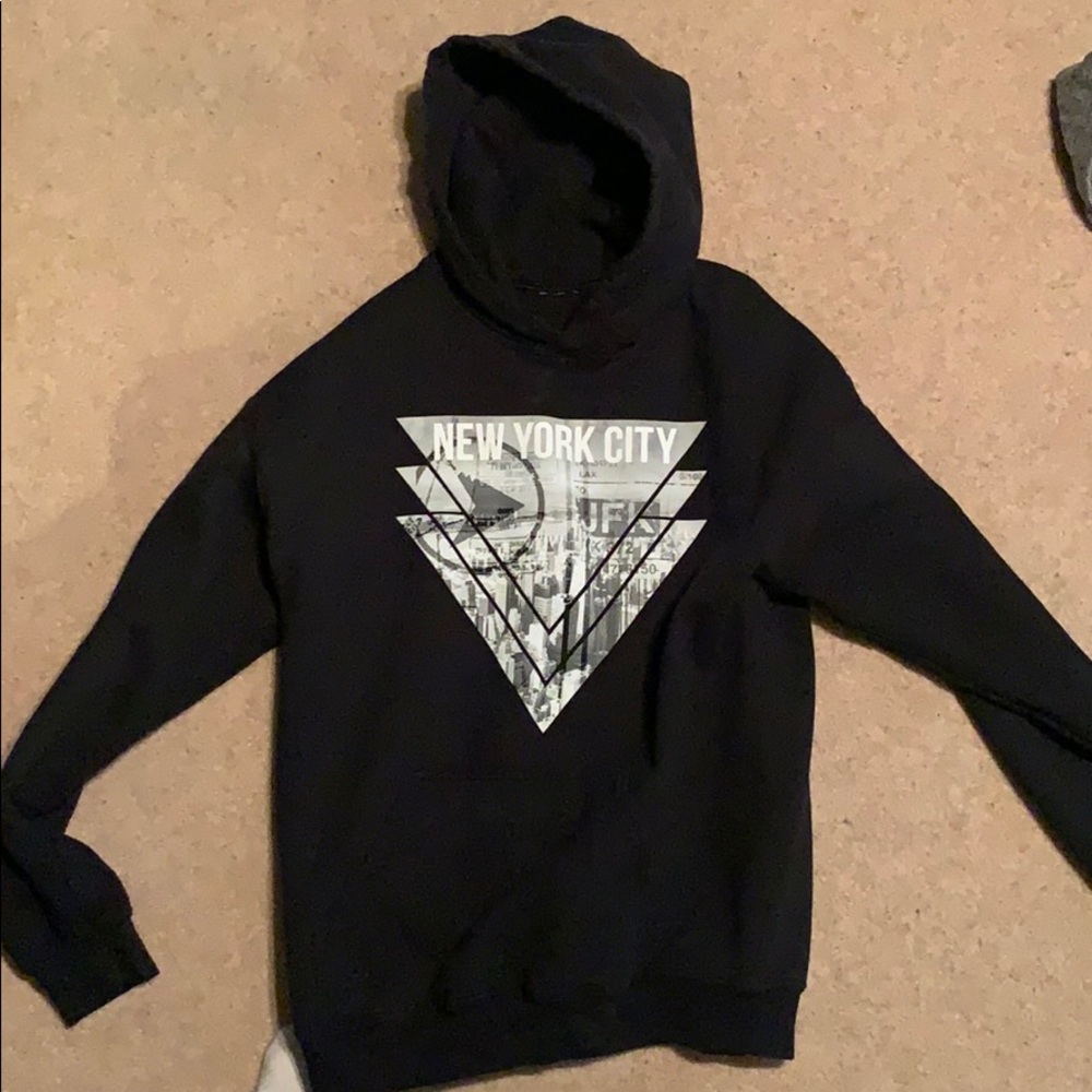 Black New York hoodie